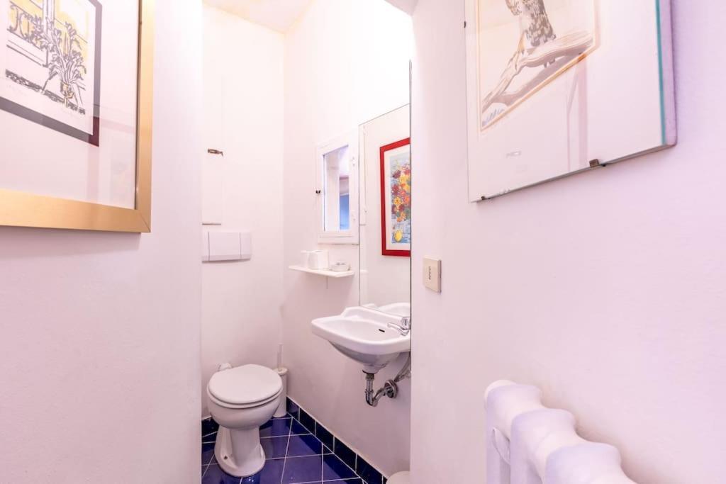 Academia Of Davide Spacious Apartment Флоренция Екстериор снимка