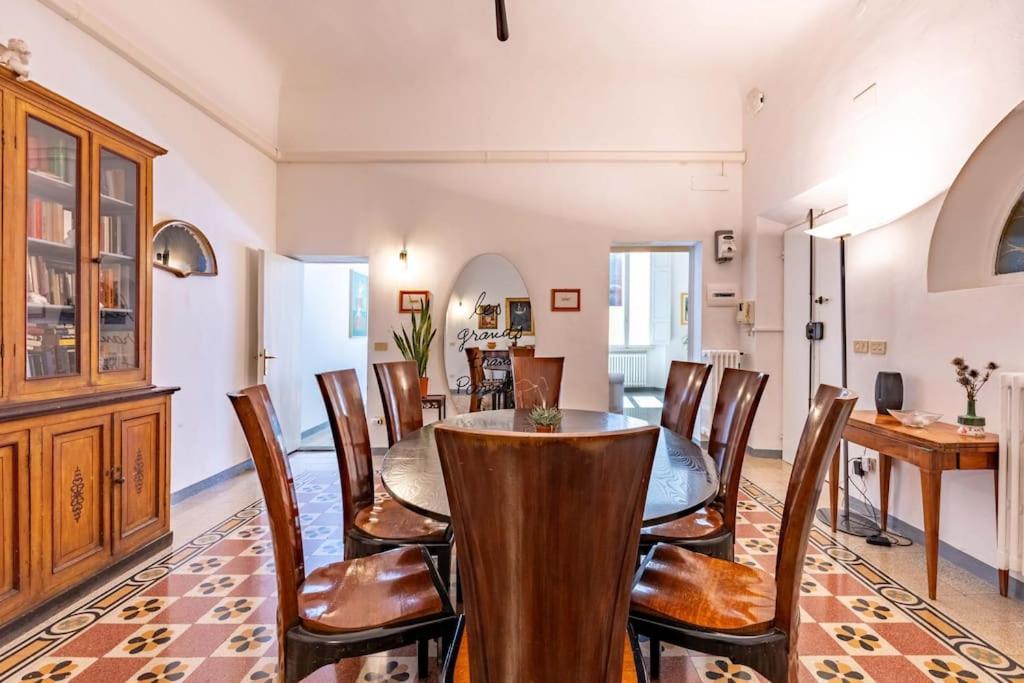 Academia Of Davide Spacious Apartment Флоренция Екстериор снимка