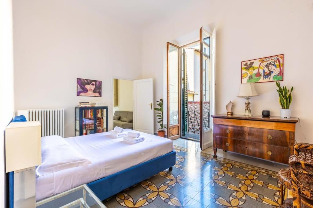 Academia Of Davide Spacious Apartment Флоренция Екстериор снимка